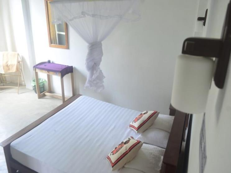 Holiday Inn Unawatuna Εξωτερικό φωτογραφία