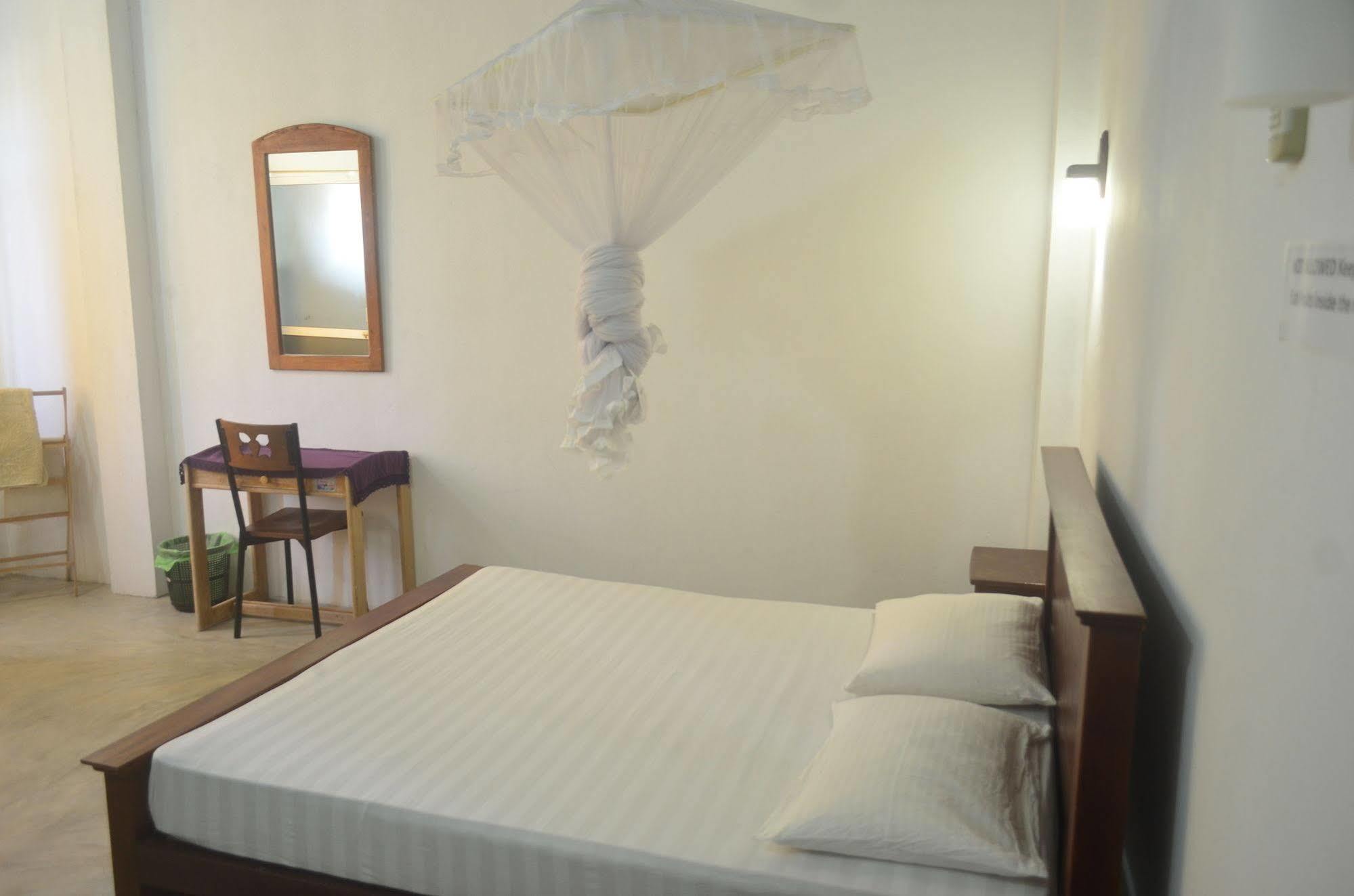 Holiday Inn Unawatuna Εξωτερικό φωτογραφία