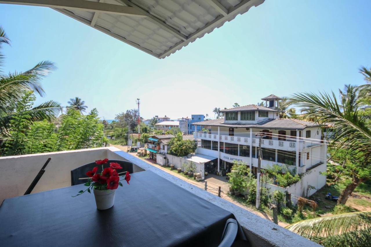 Holiday Inn Unawatuna Εξωτερικό φωτογραφία
