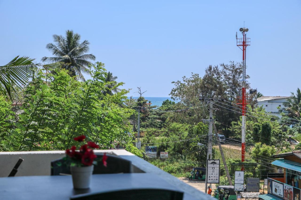 Holiday Inn Unawatuna Εξωτερικό φωτογραφία