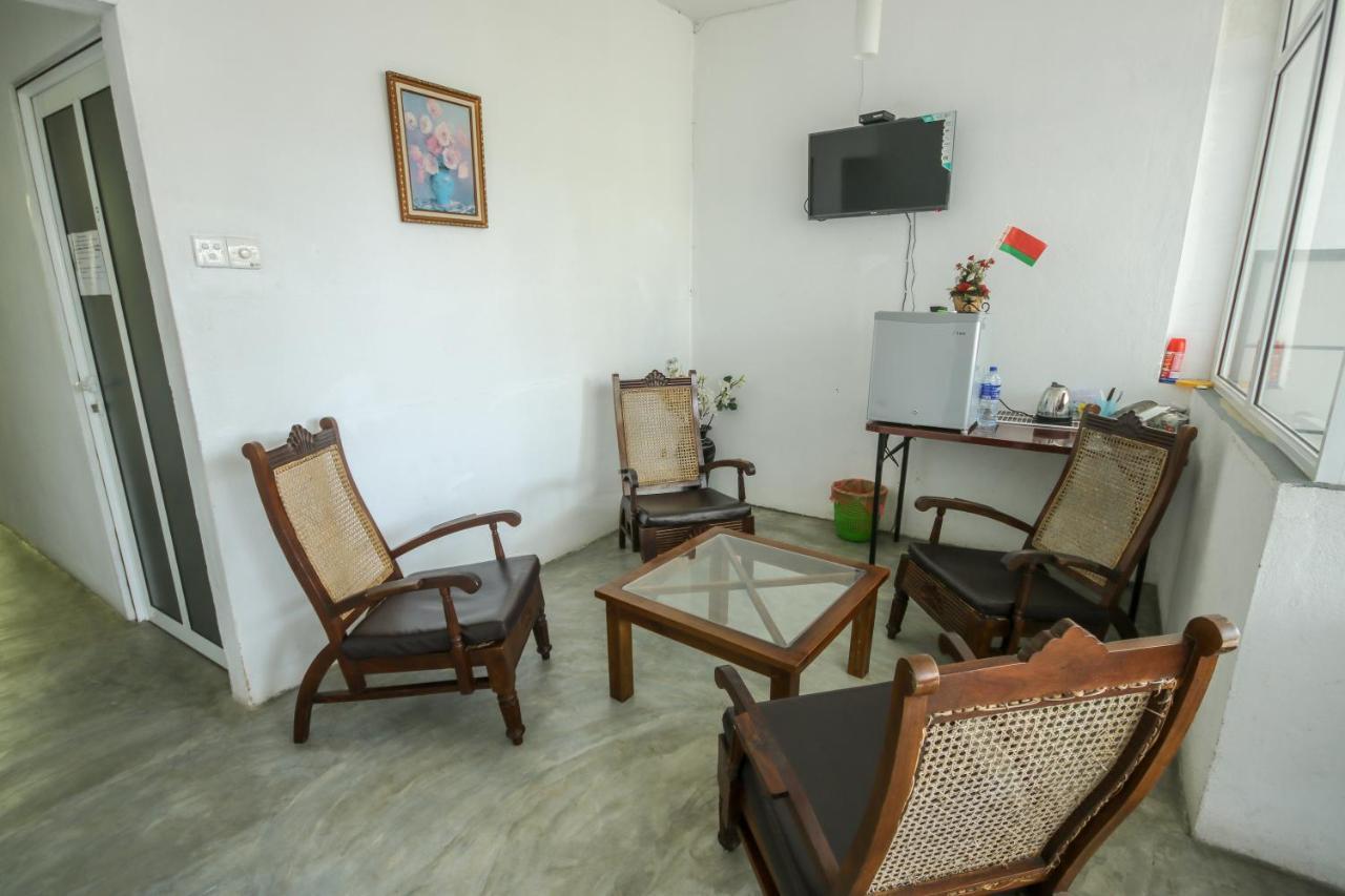 Holiday Inn Unawatuna Εξωτερικό φωτογραφία