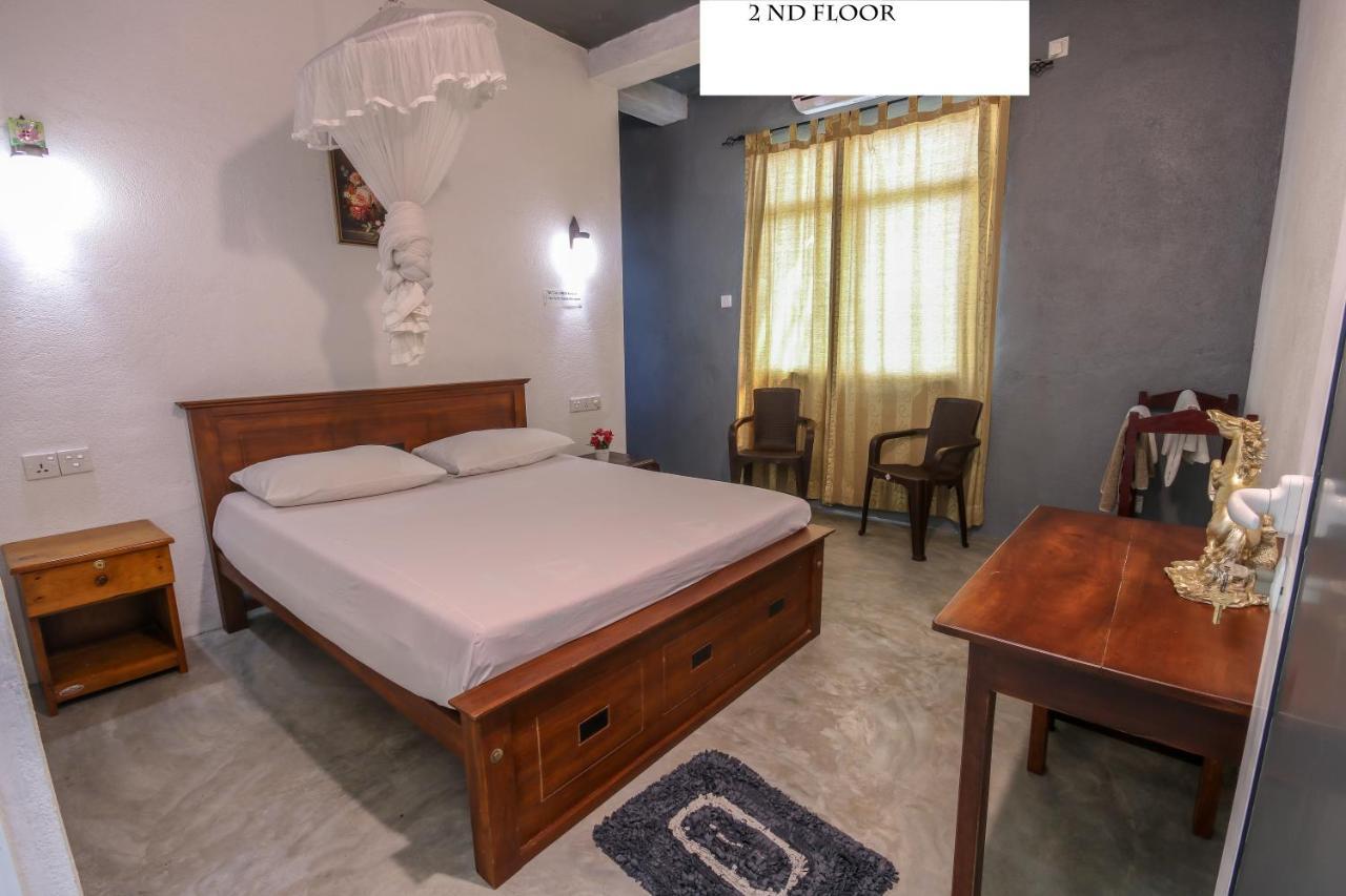 Holiday Inn Unawatuna Εξωτερικό φωτογραφία